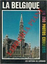 La Belgique en 200 photos couleurs.